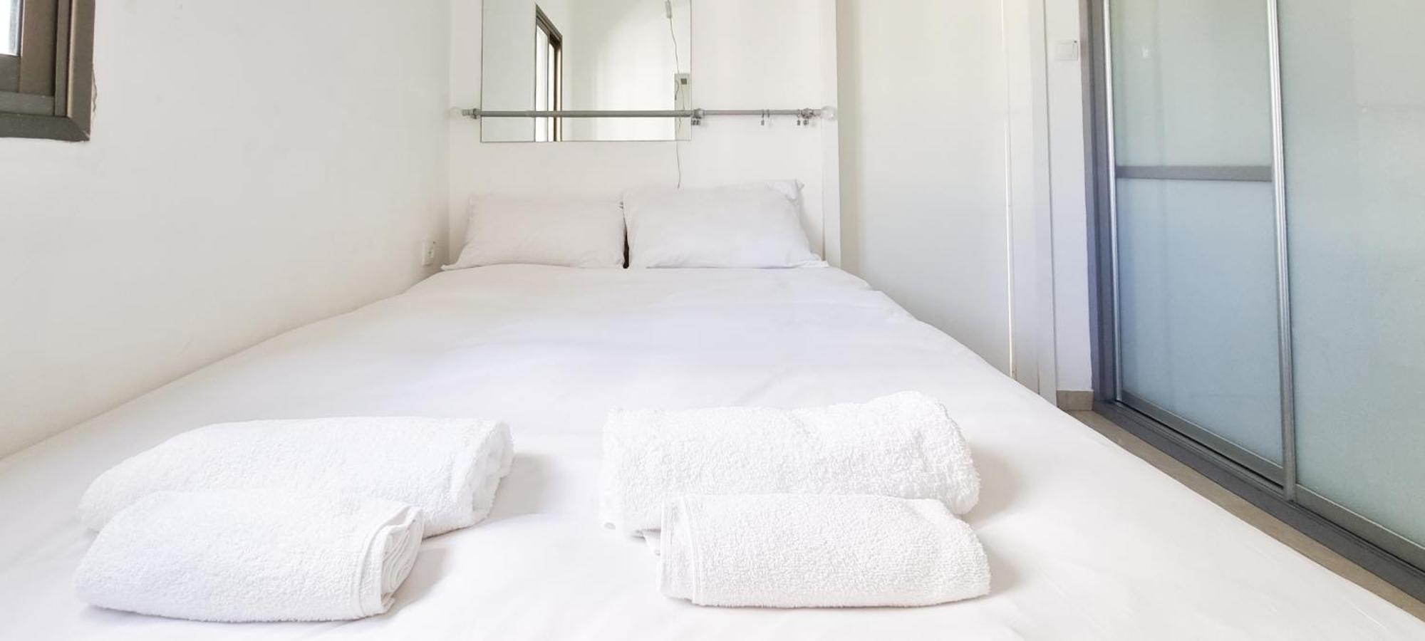 Bnb Israel Apartments - Harav Kook Lilas Tel Aviv Exterior foto